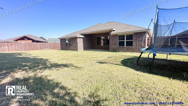 Building Photo - YOUR 3-BED, 2-BATH DREAM HOME AWAITS IN GRAND PRAIRIE