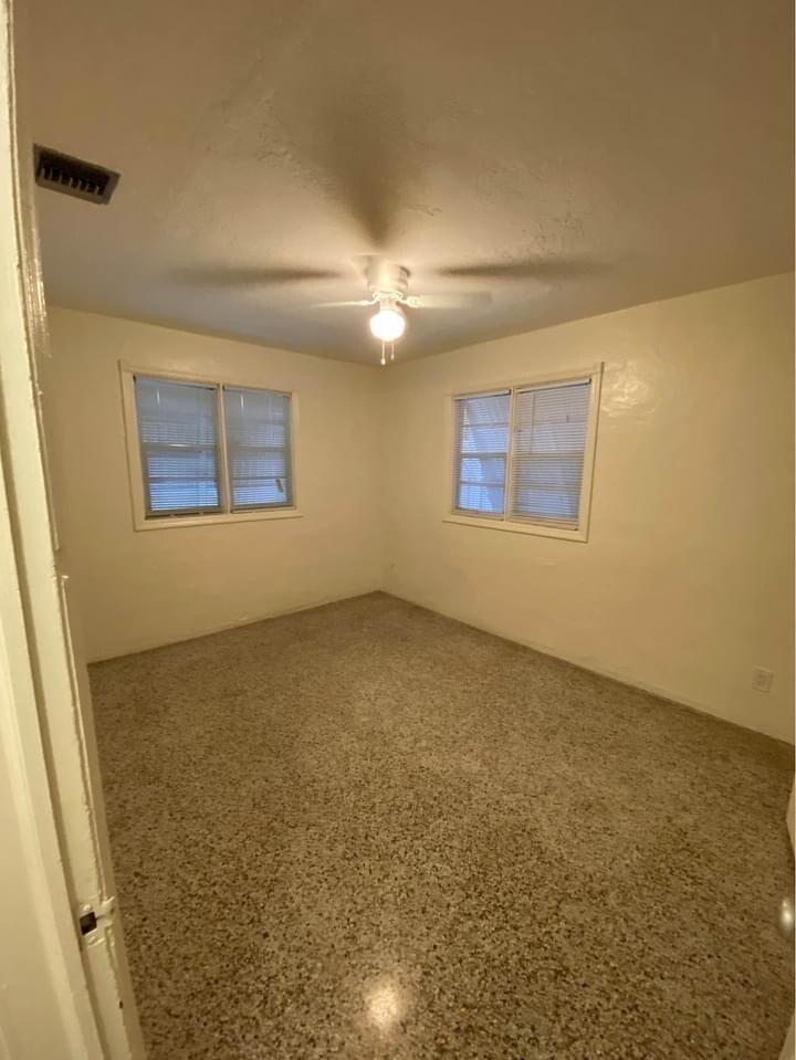 Building Photo - 2024 Taylor St