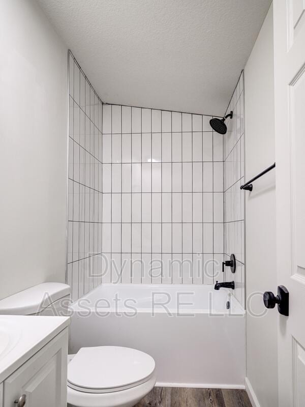 Building Photo - 403 N Walnut St