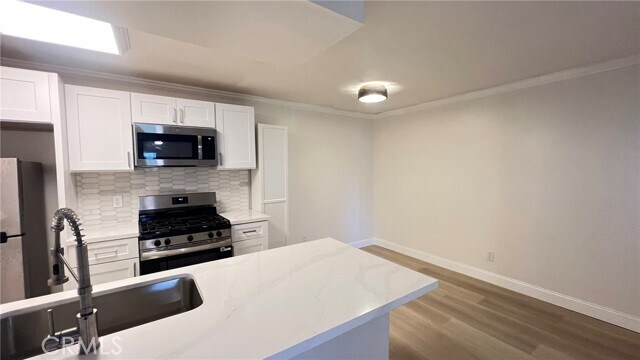 Building Photo - 26200 W Redlands Blvd
