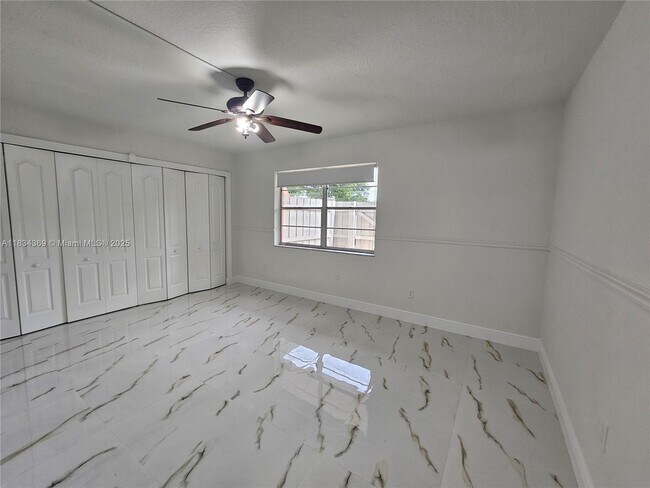 Building Photo - 260 NW 107th Ave