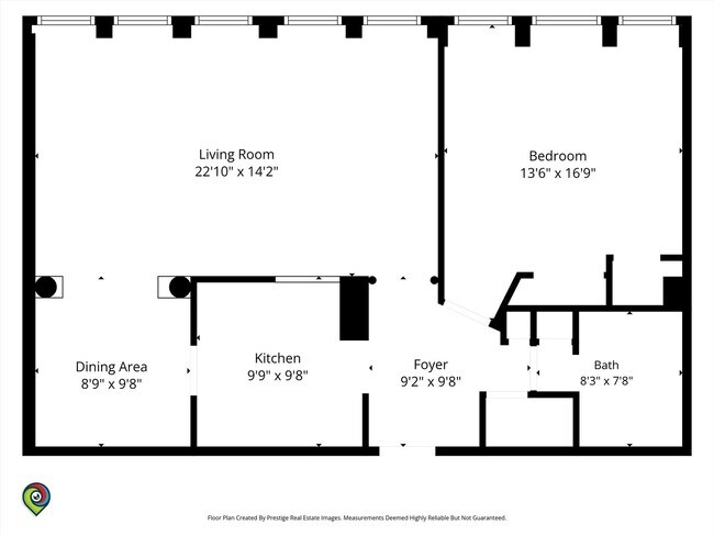 Building Photo - 111 E Chestnut St