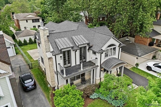 Building Photo - 1897 Norfolk St