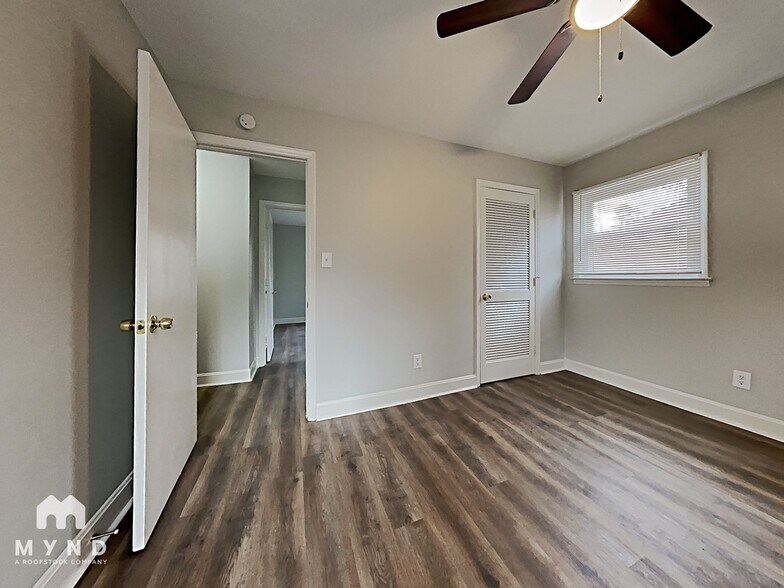 Building Photo - 4643 Pineleaf Dr