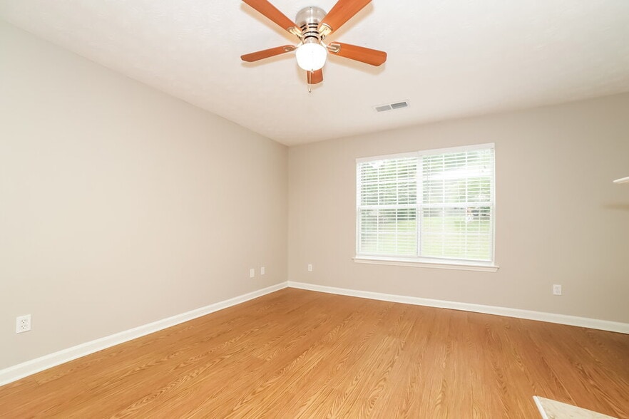 Building Photo - 6937 Fairway Trail
