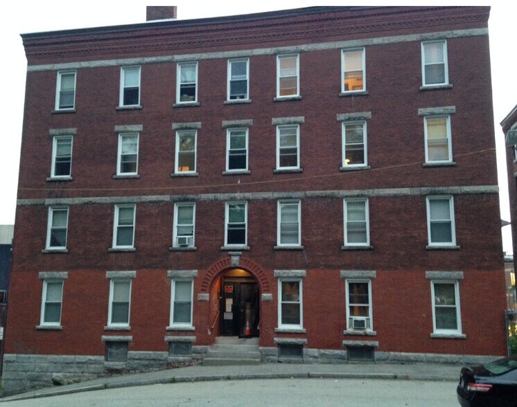 Primary Photo - 24 Eden St