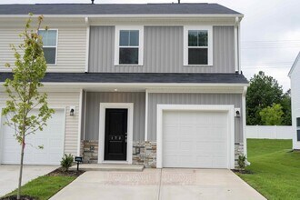 Building Photo - 173 Randwick Ln