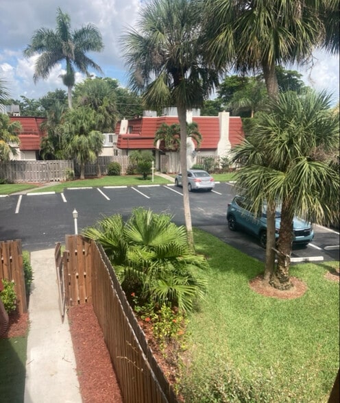 Building Photo - 11866 Quail Run Dr