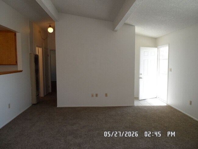 Building Photo - 25676 Flathead Rd