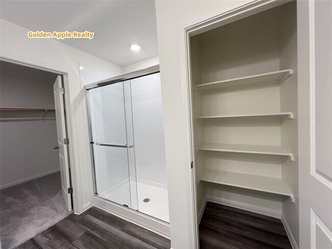 Building Photo - 103 Gray Fox Lp