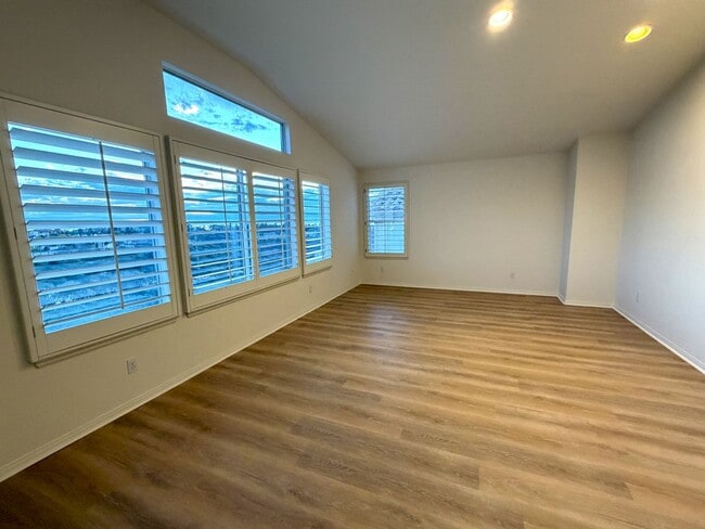 Building Photo - Start Your New Year in this Gorgeous Carlsbad Home