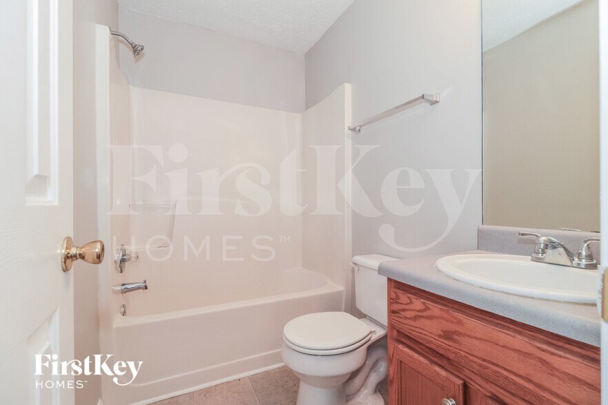 Building Photo - 159 Pleasant Way