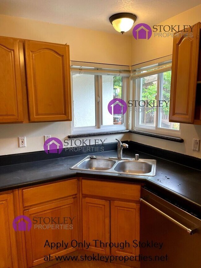 Building Photo - 3651 Treat Blvd