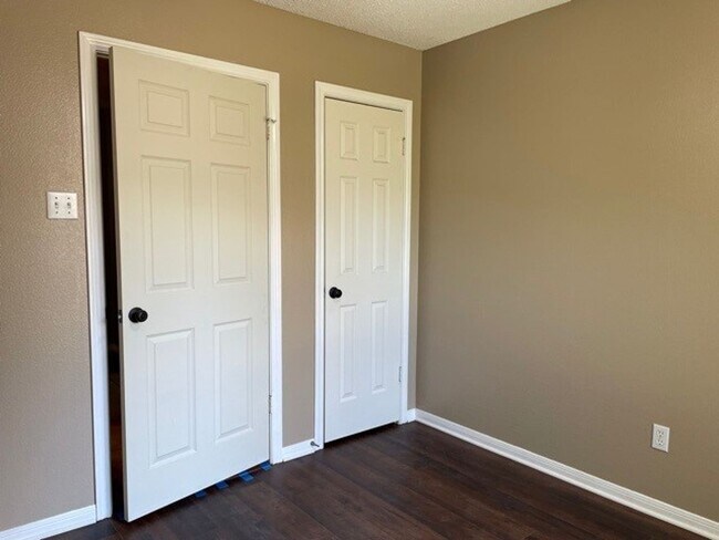 Building Photo - Available Now! No Pets! Beautiful 4 bed/2....