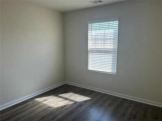 Building Photo - 6412 Mountain Home Way