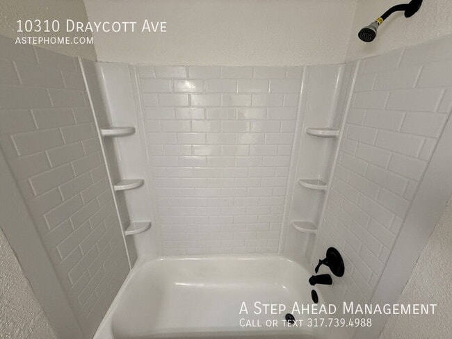 Building Photo - 10310 Draycott Ave