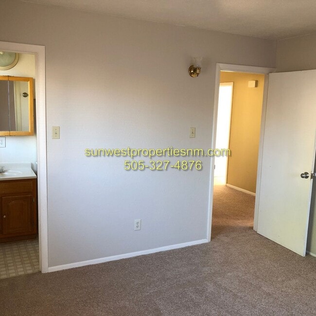 Building Photo - 3 Bedroom, 2 Bath, 1 Car Garage with Fence...
