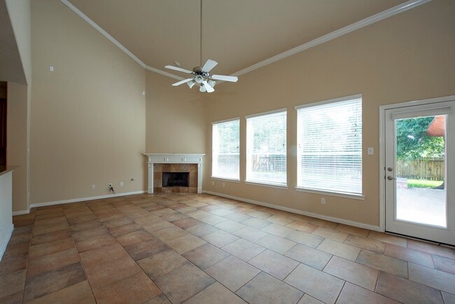 Building Photo - 46 N Planchard Cir