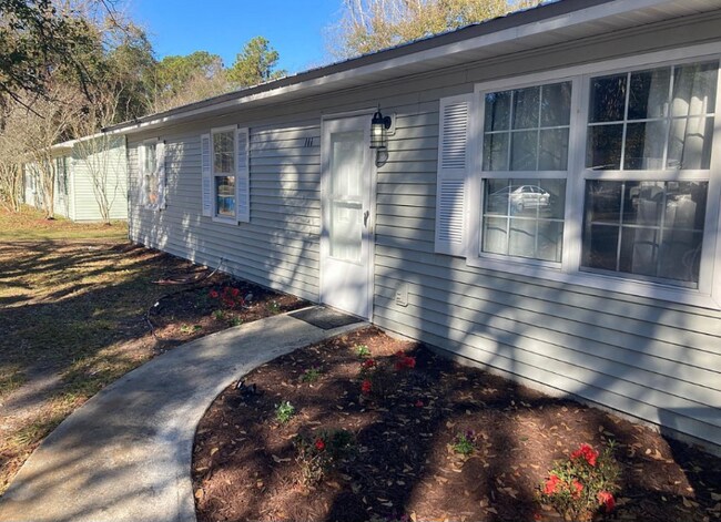 Building Photo - 111 Glynn Marsh Cir
