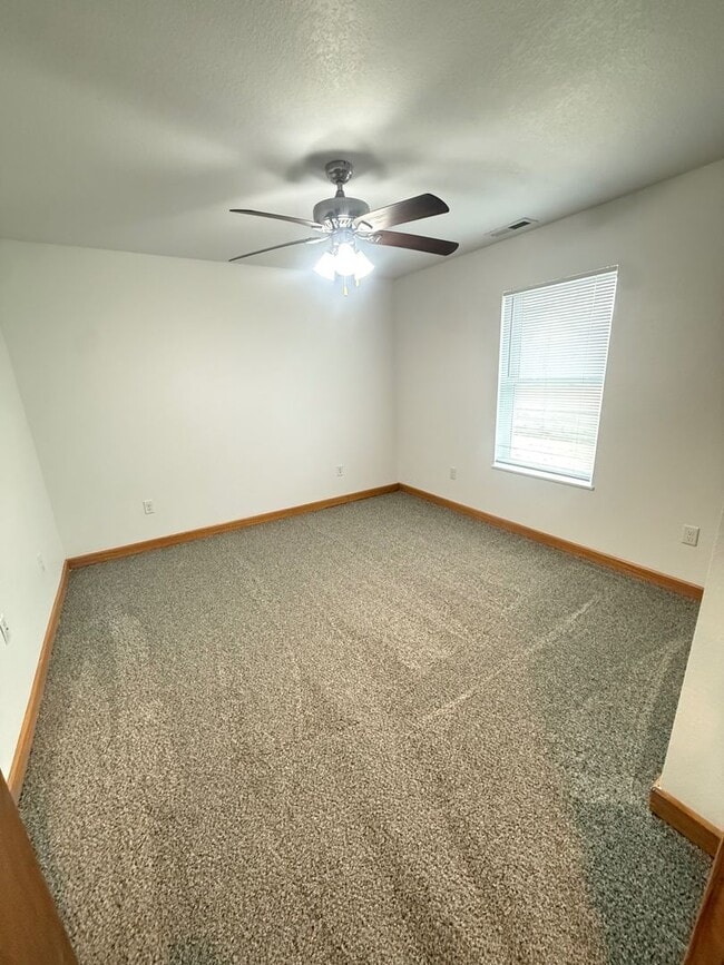 Building Photo - 1308 Trojan Rd