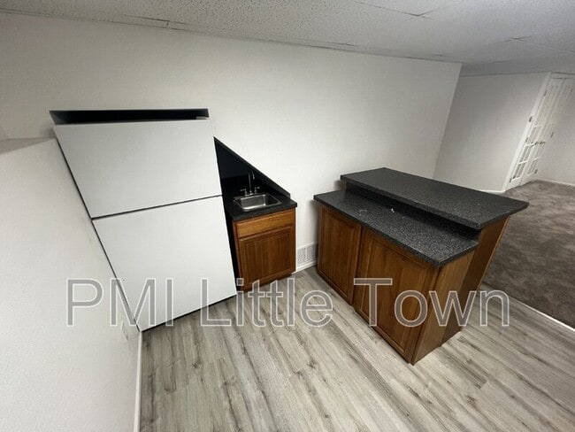Building Photo - 10647 W Bellwood Pl