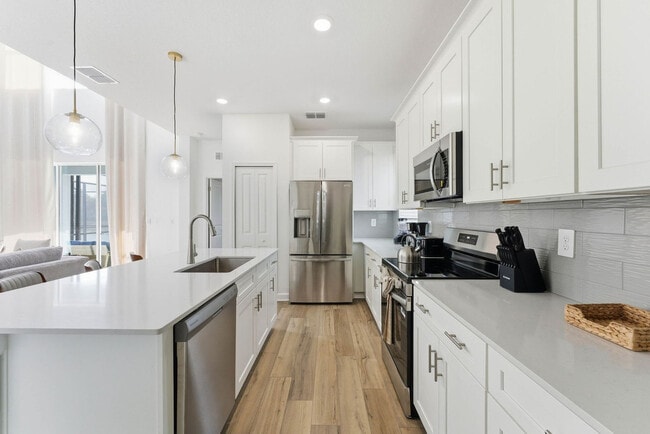 Building Photo - 7866 Poplin St