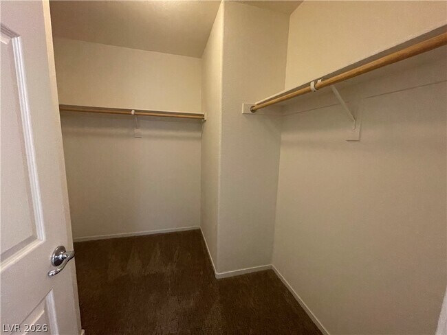 Building Photo - 2412 Briggsdale Avenue