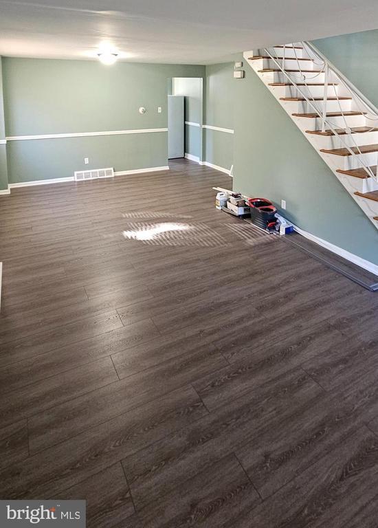 Building Photo - 1144 Collings Rd