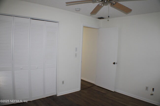 Building Photo - 10315 Docksider Dr E