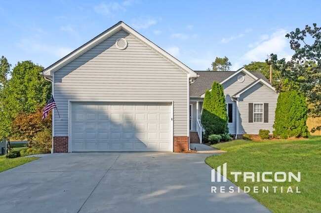 Primary Photo - 922 Hollow Hill Ct