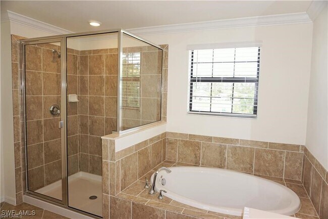 Building Photo - 4232 Raffia Palm Cir