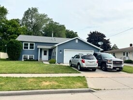 Upstairs unit with 1 garage space - 1044 W 10th Ave