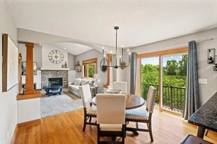 Building Photo - 5265 Fenson Ct N