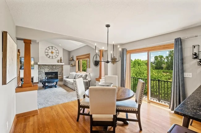 Building Photo - 5265 Fenson Ct N