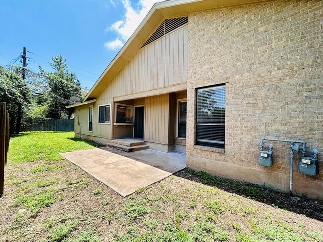 Building Photo - 8325 Fathom Cir