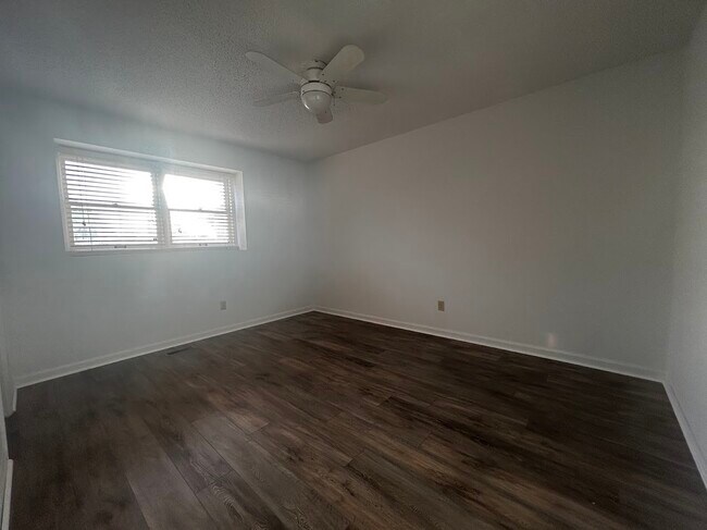 Building Photo - 2729 Blair stone Ln