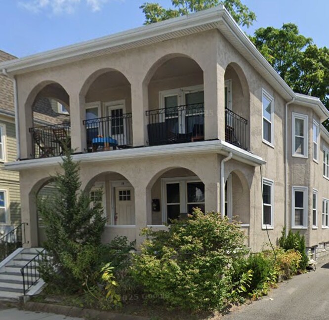 Building Photo - 19 Indiana Ave