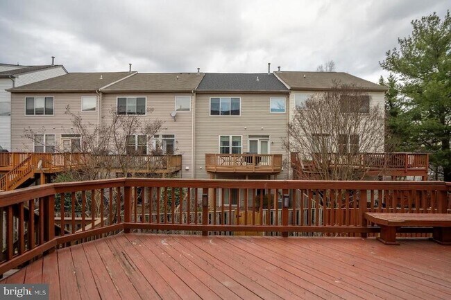 Building Photo - 8648 Royal Worcester Ln