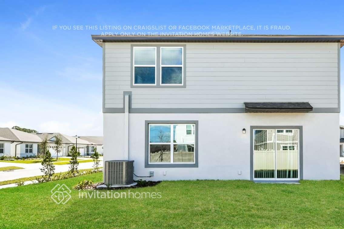 Building Photo - 205 Woodsage Pl