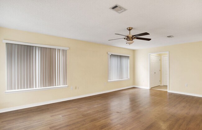 Building Photo - 3 Bed 2 Bath Home in Milton FL