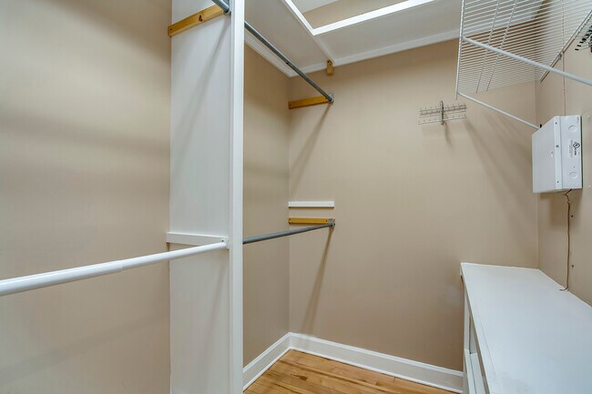 Building Photo - 209 Tooweka Trce