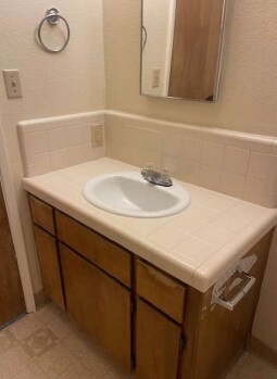 Building Photo - 7718 Brentwood Dr
