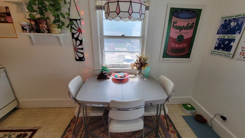 Building Photo - 1015 Kentucky St