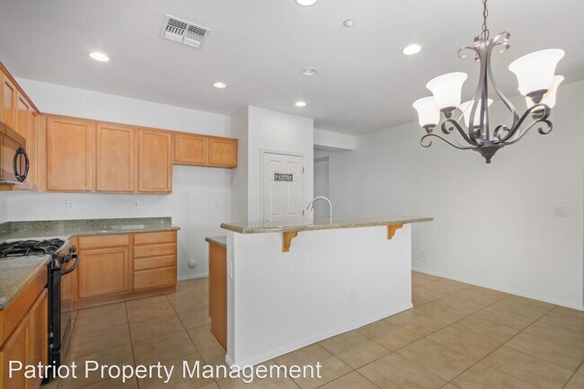 Building Photo - 3 br, 2 bath House - 41408 N Bent Creek Way