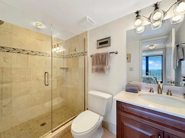 Building Photo - 3000 N Ocean Dr