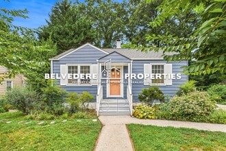 Building Photo - 1003 Cleburne St