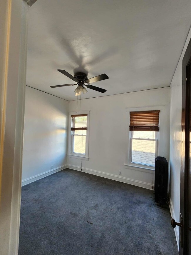 Building Photo - 7553 S Luella Ave
