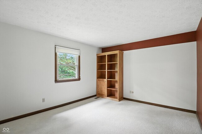 Building Photo - 781 Dayton Dr