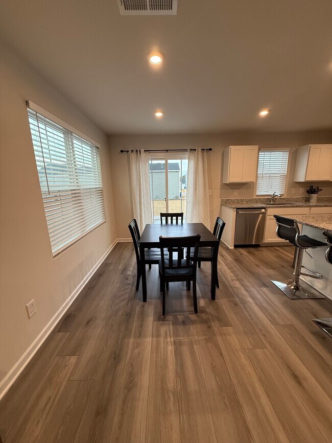 Dining Room - 6845 Tarik Ln