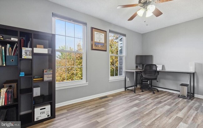 Building Photo - 1679 Fieldthorn Dr